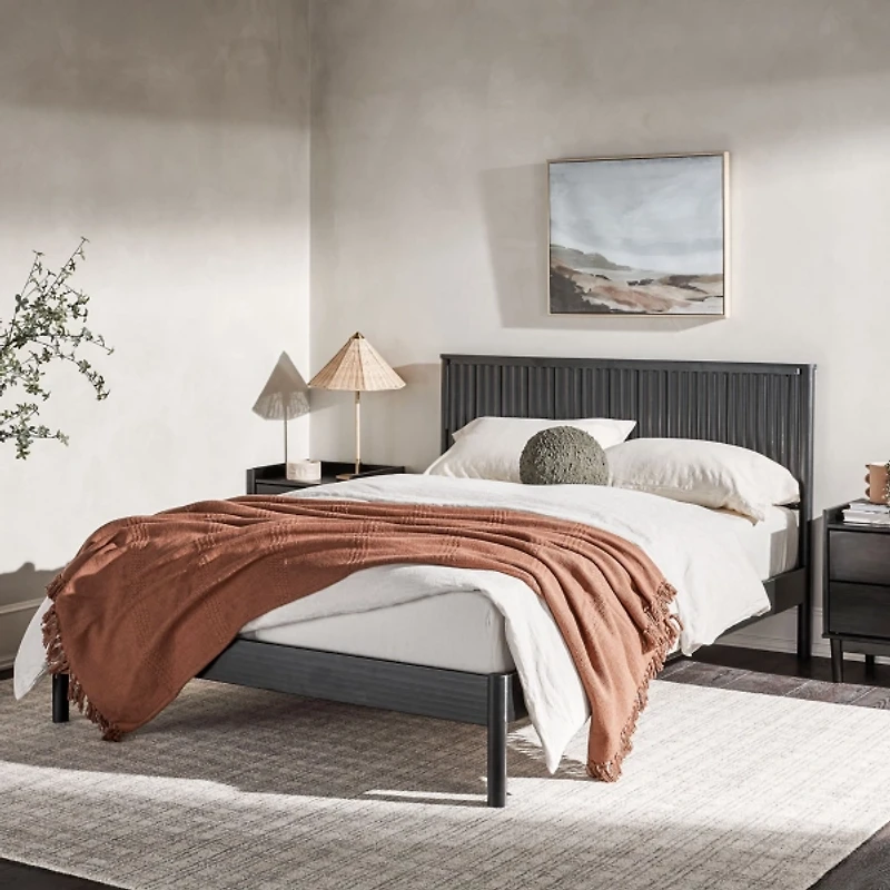 Black Reeded Headboard Queen Bed