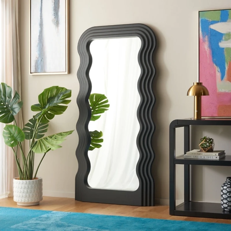 Black Wavy Mayha Leaner Mirror