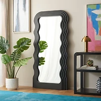 Black Wavy Mayha Leaner Mirror