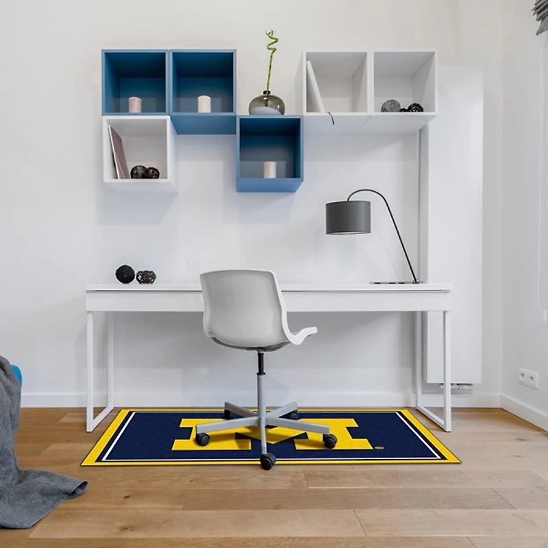 University of Michigan Area Rug, 3x4