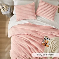 Fluffy Ribbed 3-pc. King Comforter Set