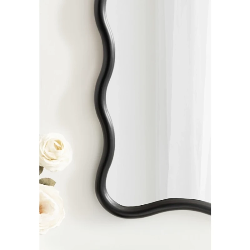 Black Scalloped Harlow Wall Mirror
