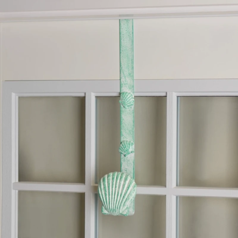 Blue Metal Seashell Wreath Hanger