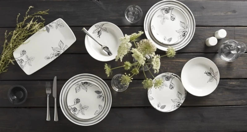 Sketchbook Floral 12-pc. Dinnerware Set