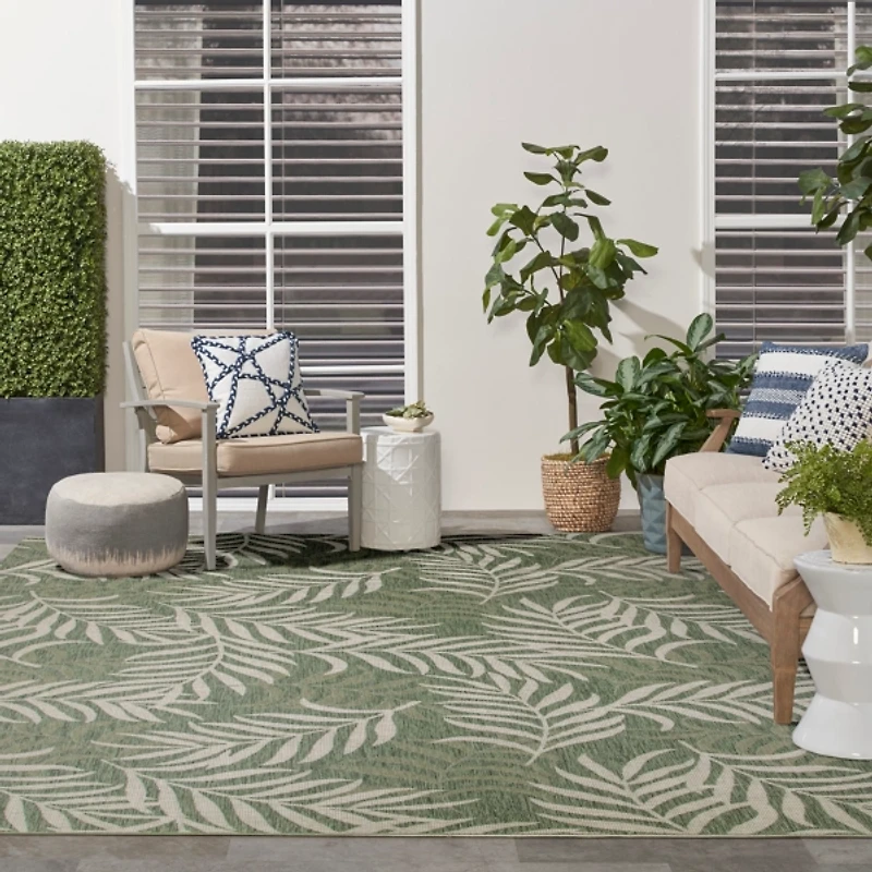 Green & Ivory Leaf Garden Oasis Outdoor Rug