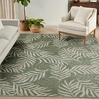 Green & Ivory Leaf Garden Oasis Outdoor Rug