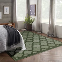Green Raised Trellis Outdoor Rug