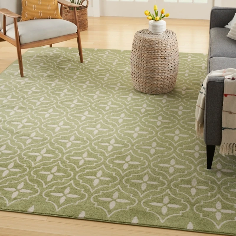 Green Quatrefoil Indoor/Outdoor Rug