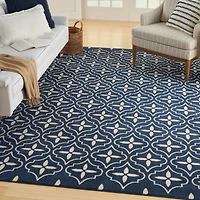 Navy Quatrefoil Indoor/Outdoor Rug