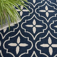 Navy Quatrefoil Indoor/Outdoor Rug