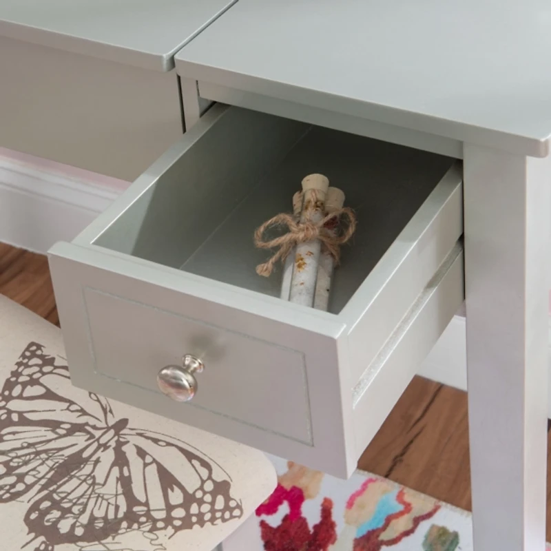 Silver Virginia Butterfly 2-pc. Vanity Set