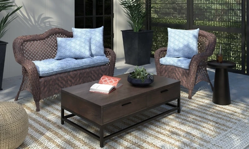 Blue Medallion Tufted Outdoor Chair Cushion