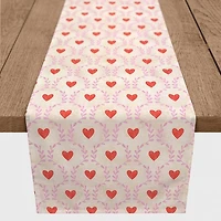 Scallop Heart Table Runner, 90 in.