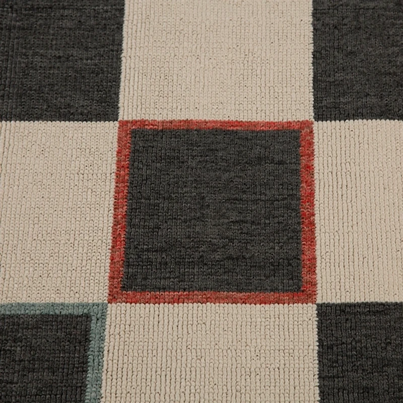 Black and Ivory Checkered Indoor/Outdoor Rug