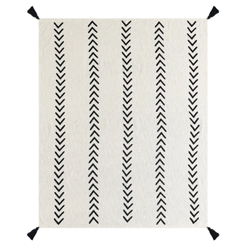 Black and White Handmade Chevron Throw Blanket