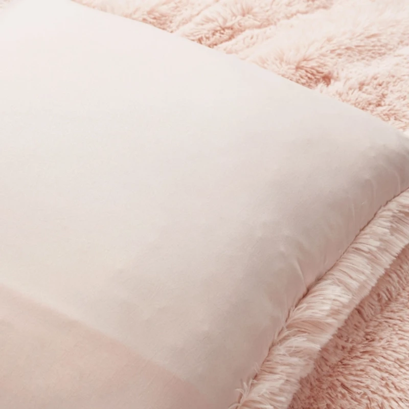 Pink Faux Fur 2-pc. Full/Queen Comforter Set