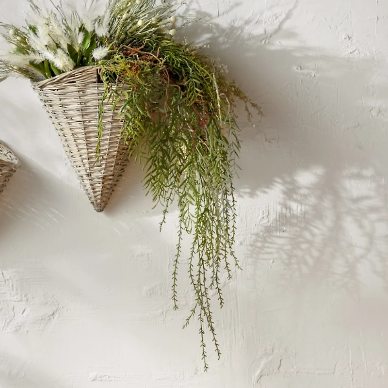 Foliage Twig Teardrop Swag