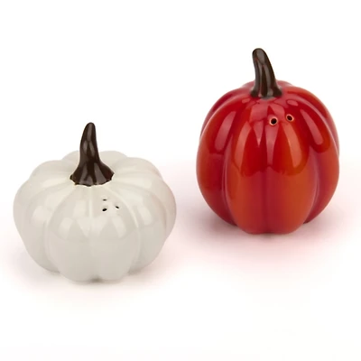 Pumpkin Shaped Salt and Pepper Shaker Set