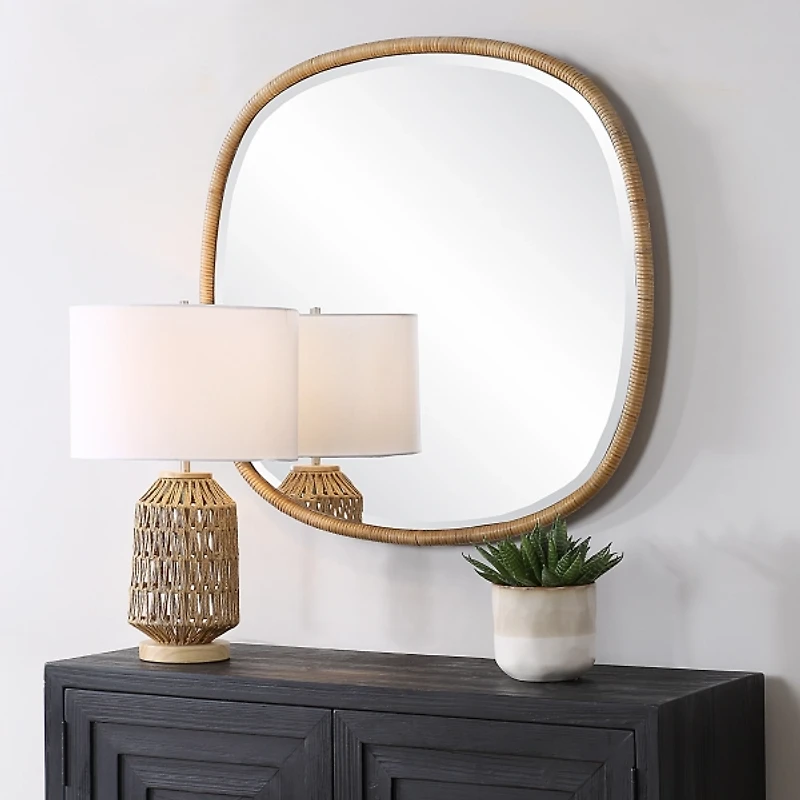 Natural Rattan Round Frame Beveled Wall Mirror
