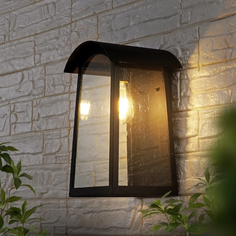 SAFAVIEH Black Adalai Outdoor Wall Sconce