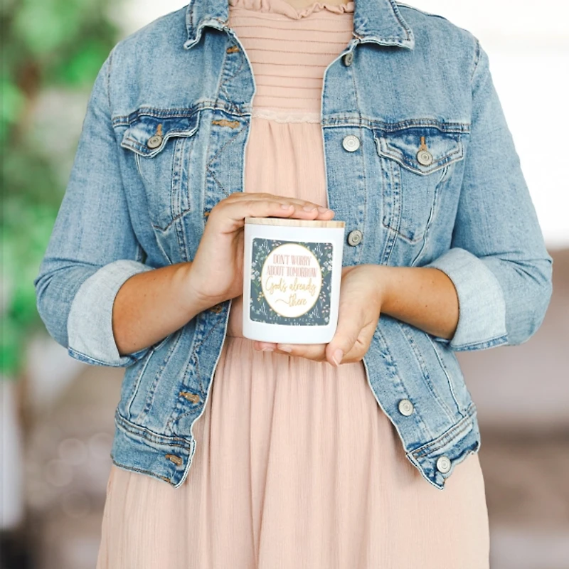 Worry About Tomorrow Sweet Peach 2-Wick Jar Candle