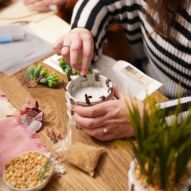 Lifelines FlowCrafts Cord Wrapped Planter Kit