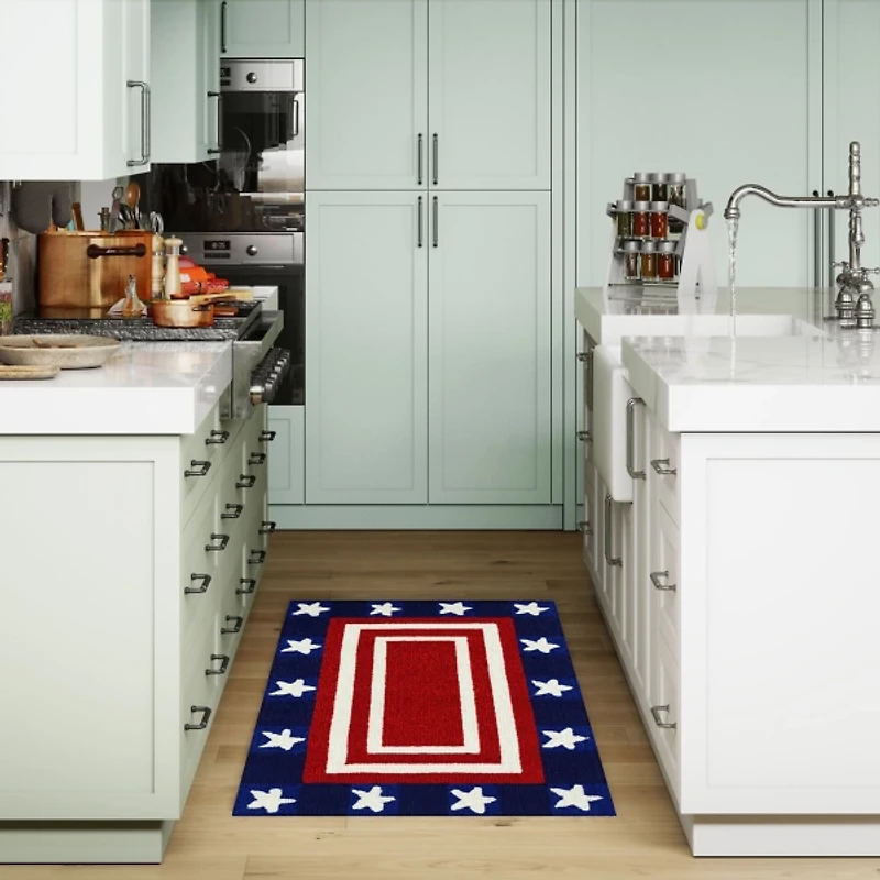Stars & Stripes Indoor/Outdoor Accent Rug