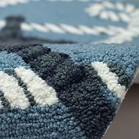 Blue Marine Helm Indoor/Outdoor Accent Rug, 1x2