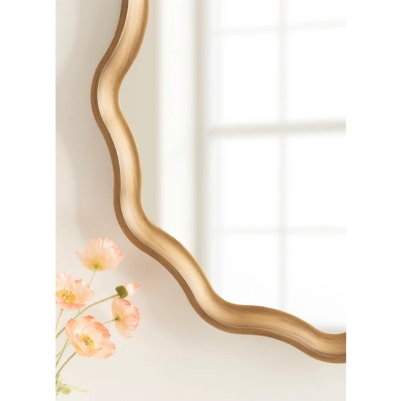 Round Gold Scalloped Wood Wall Mirror