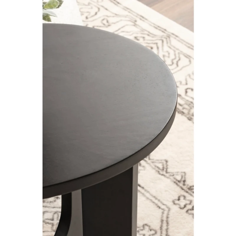 Wood Sureda Oval Accent Table