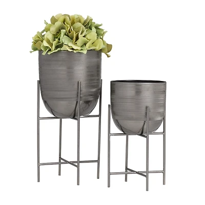 Silver Textured Metal Dome Planters, Set of 2
