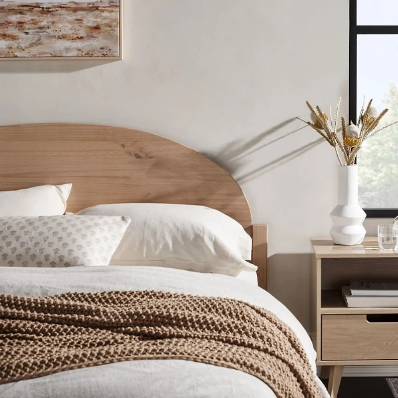 Natural Curved Headboard Wood Queen Bed