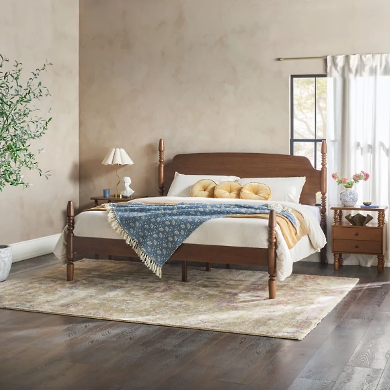 Brown Spindle Wood Vivienne King Bed