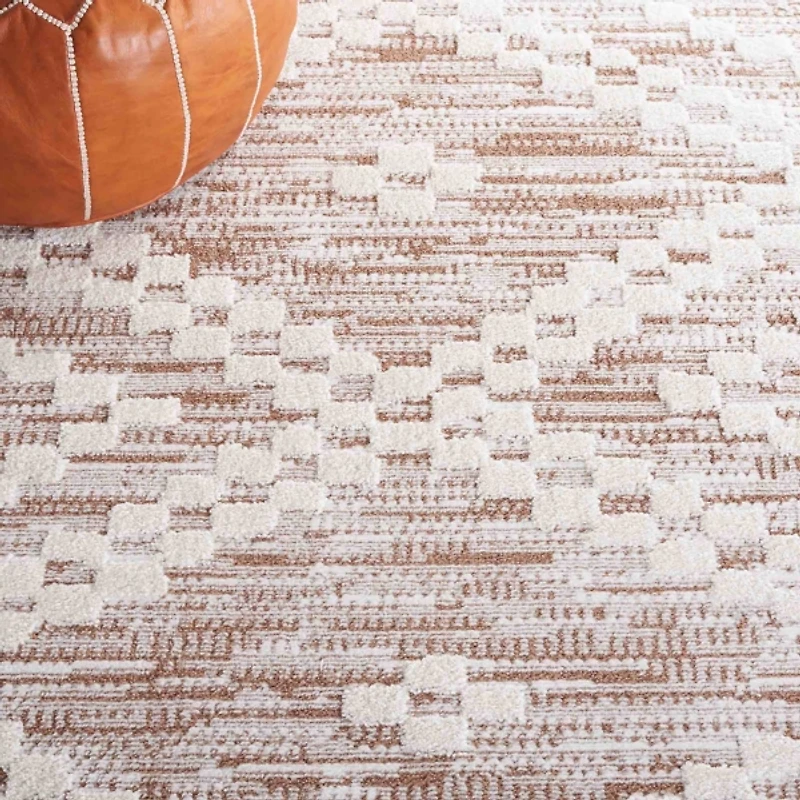 Taupe & White Bohemian Diamond Runner, 2x8