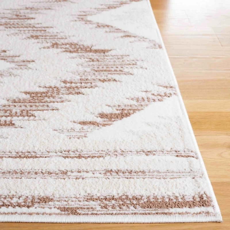 Taupe & Ivory Sanneke Diamond Runner, 2x8