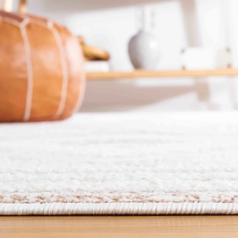 Taupe & Ivory Sanneke Diamond Runner, 2x8