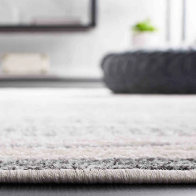 Ivory & Gray Gorete Geometric Runner, 2x8