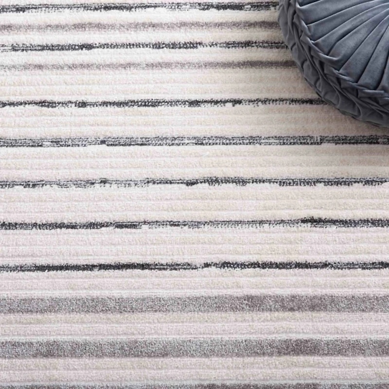 Ivory & Gray Gorete Geometric Area Rug