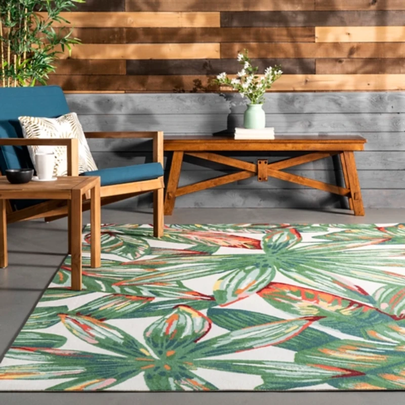 Lindsey Floral Indoor/Outdoor Area Rug