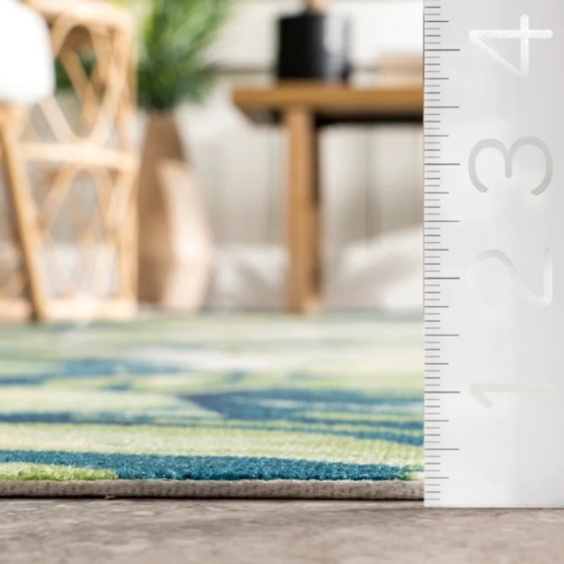 Paisley Leaf Indoor/Outdoor Area Rug