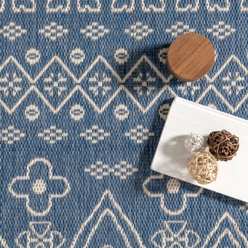 Blue Kandace Diamond Indoor/Outdoor Area Rug