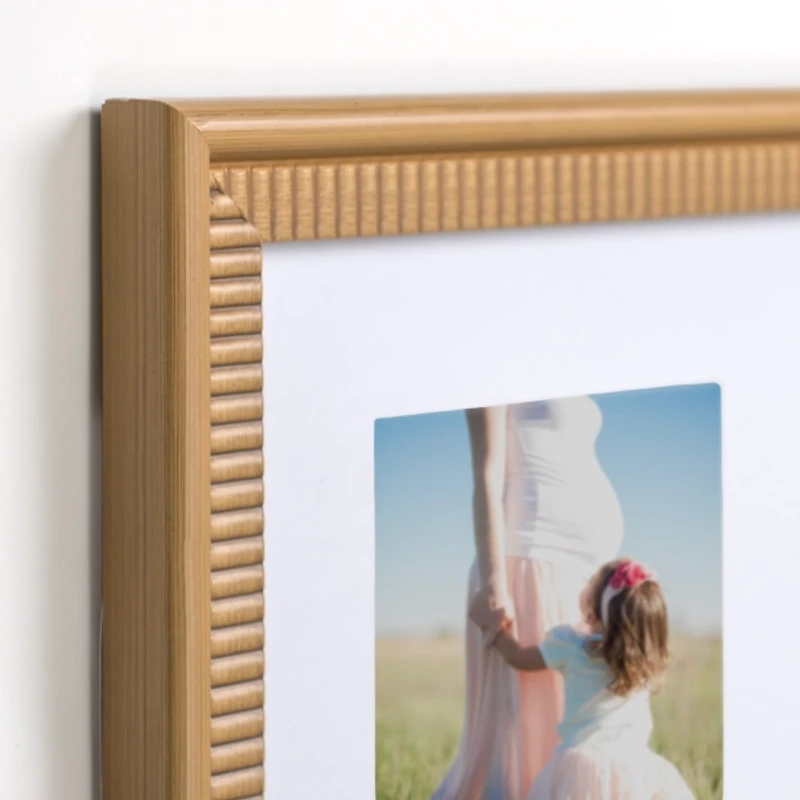 Natural Grooved Edge Collage Frame