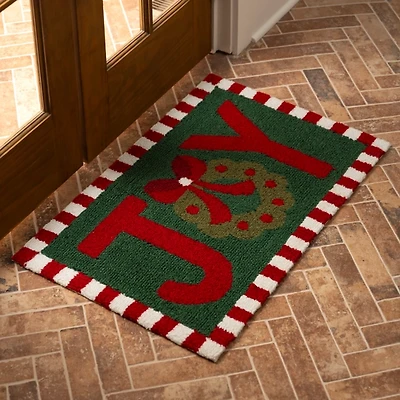 Joy Wreath Hooked Floor Mat