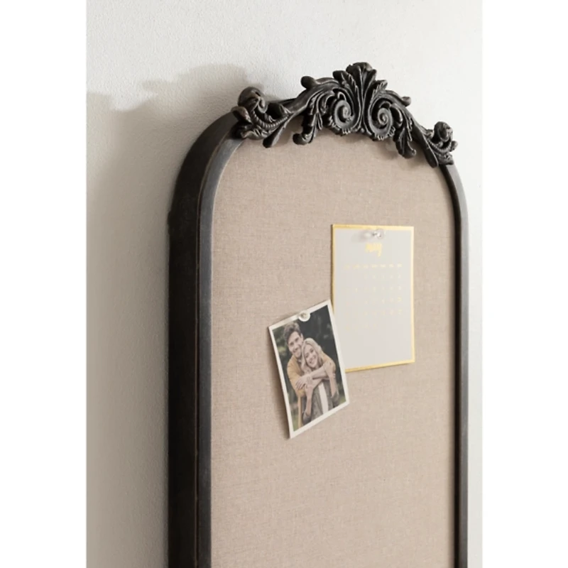 Black Arendahl Arched Pinboard