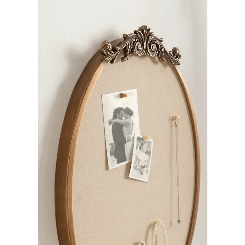 Gold Oval Arendahl Framed Pinboard