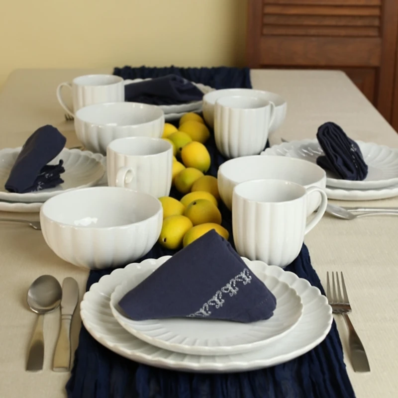 White Porcelain Petal 16-pc. Dinnerware Set