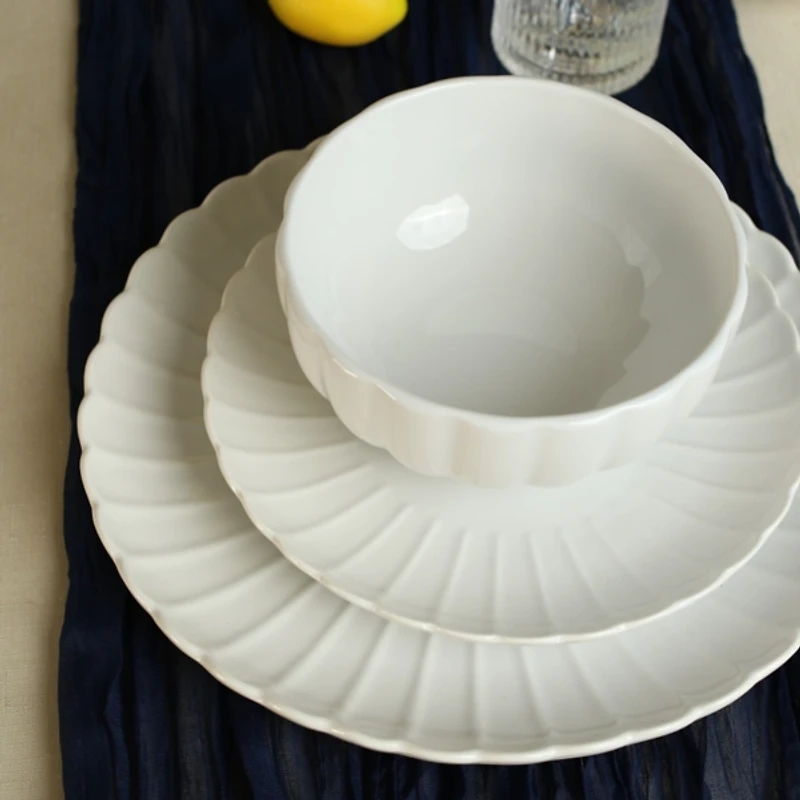 White Porcelain Petal Dinner Plates, Set of 4