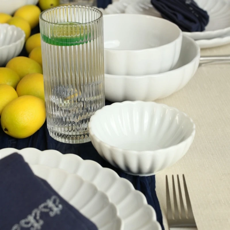 White Porcelain Petal 20-pc. Dinnerware Set