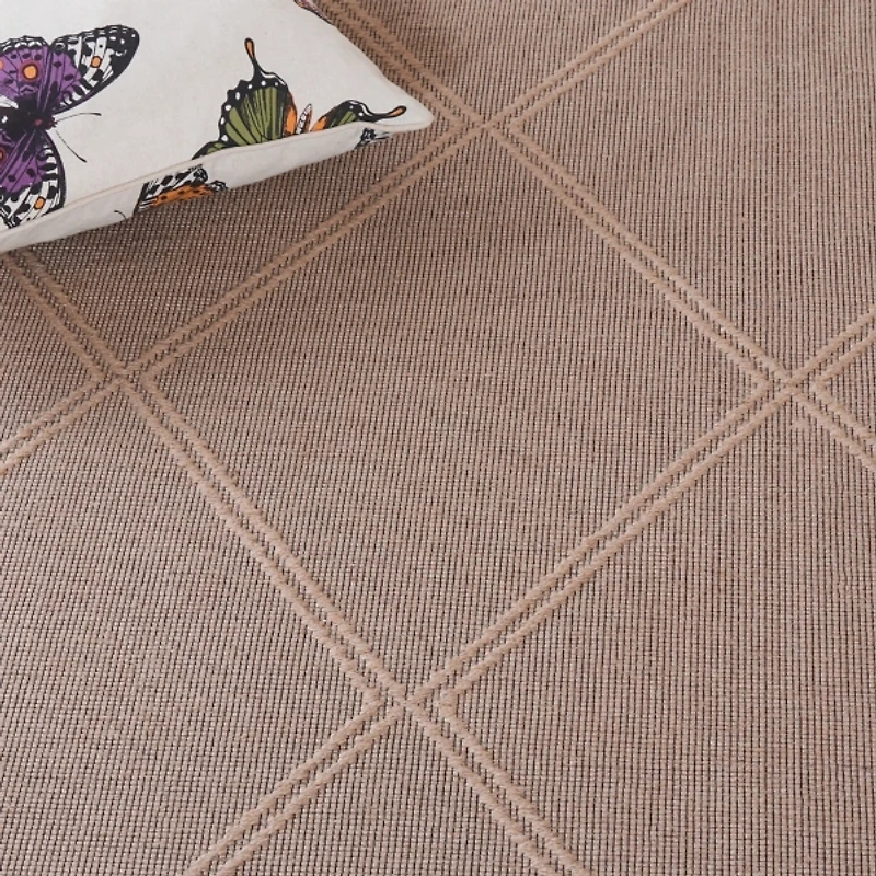 Natural Contemporary Diamond Area Rug