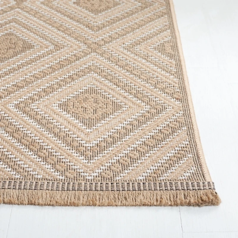 Natural Diamond Pattern Area Rug
